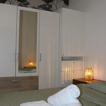 Et Cosy T2, Hyper-centre, Parking Prive Apartment