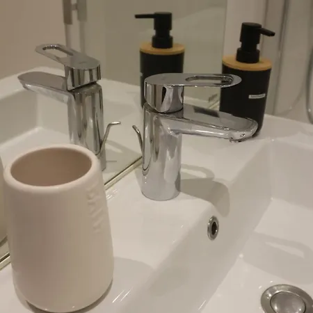 Et Cosy T2, Hyper-centre, Parking Prive Apartment Lorient